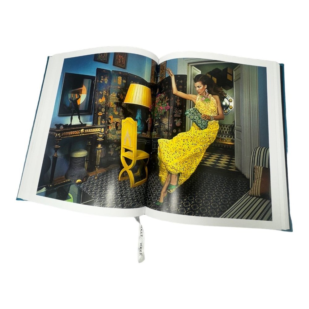 Vogue The Gown by Jo Ellison Portfolio Series Book with Dust Box EUC - Picture 8 of 12